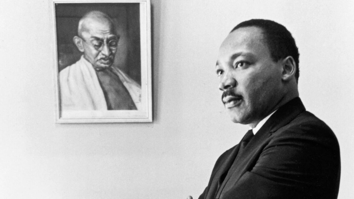 مارٹِن لوتھر کنگ کے نقش قدم پر
