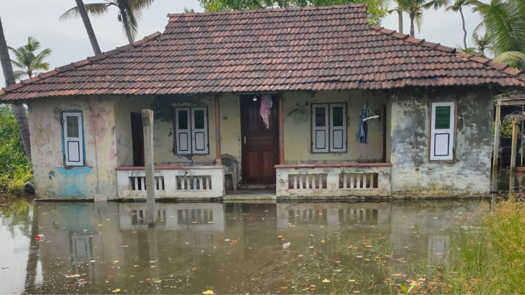 Tidal flooding in Puthenvelikkara. (Photograph courtesy EQUINOCT)
